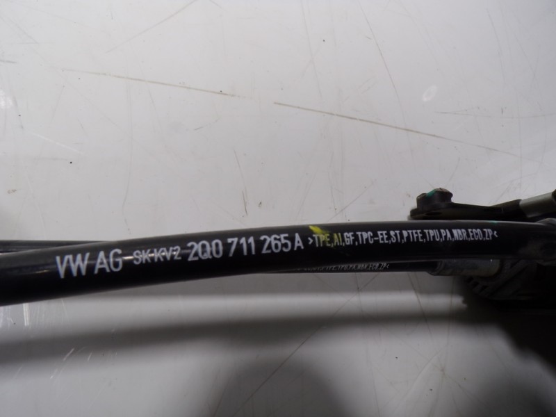 Recambio de palanca cambio para seat ibiza (kj1) 1.0 referencia OEM IAM 2Q0711049J 2Q0711049J 