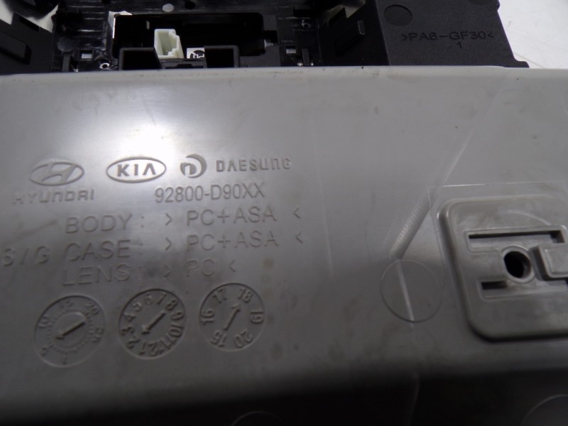 Recambio de piloto interior para kia niro drive plug-in hybrid referencia OEM IAM 92800G5000HGC 92800D90XX 