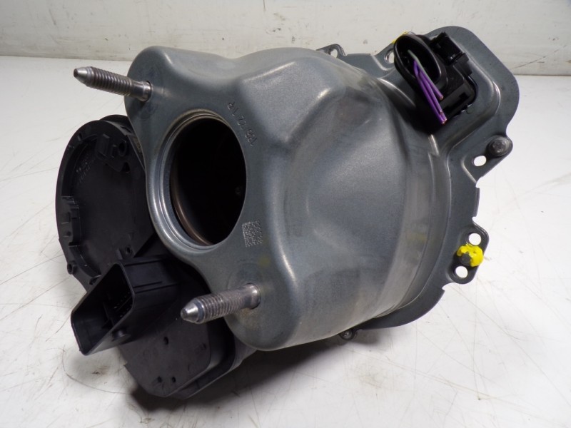 Recambio de servofreno para seat leon sportstourer (kl8) fr referencia OEM IAM 5WB614105AK 5WB614105AK 