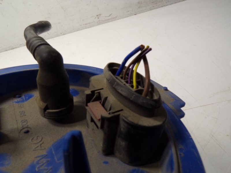 Recambio de aforador para seat ibiza (kj1) 1.0 referencia OEM IAM 2Q0919051F 2Q0919051F 