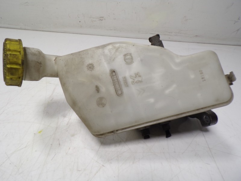 Recambio de bomba freno para peugeot 2008 (--.2013) 1.6 blue-hdi fap referencia OEM IAM 4601R9 32069745 