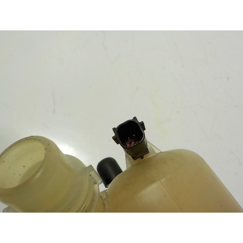 Recambio de deposito expansion para land rover discovery sport 2.0 td4 cat referencia OEM IAM LR060349 FK728K218AA 