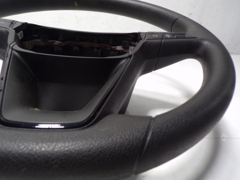 Recambio de volante para seat ibiza (kj1) 1.0 referencia OEM IAM 5F0419091AZP8 5F0419091A 