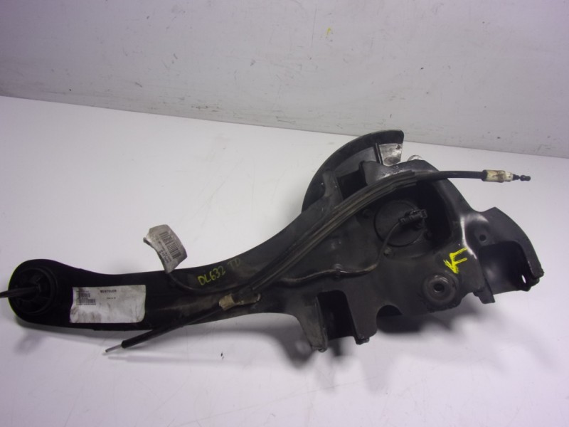 Recambio de mangueta trasera derecha para volvo c30 2.4 20v diesel referencia OEM IAM 30736775  31340686