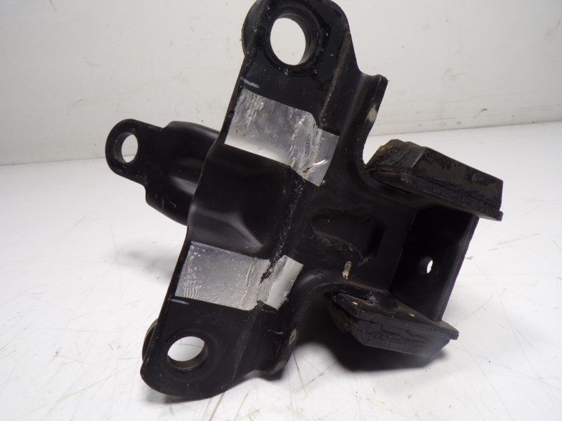 Recambio de soporte motor izquierdo para mazda cx-3 2.0 16v cat referencia OEM IAM   