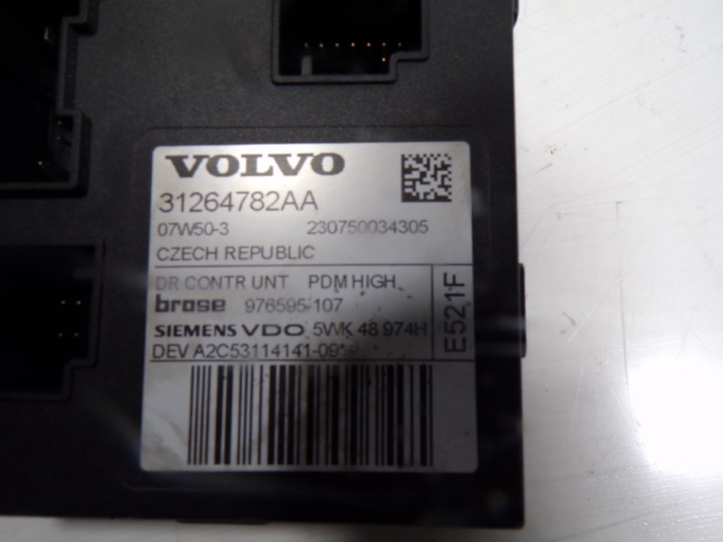 Recambio de motor elevalunas delantero derecho para volvo c30 2.4 20v diesel referencia OEM IAM 31295235 31264782AA 