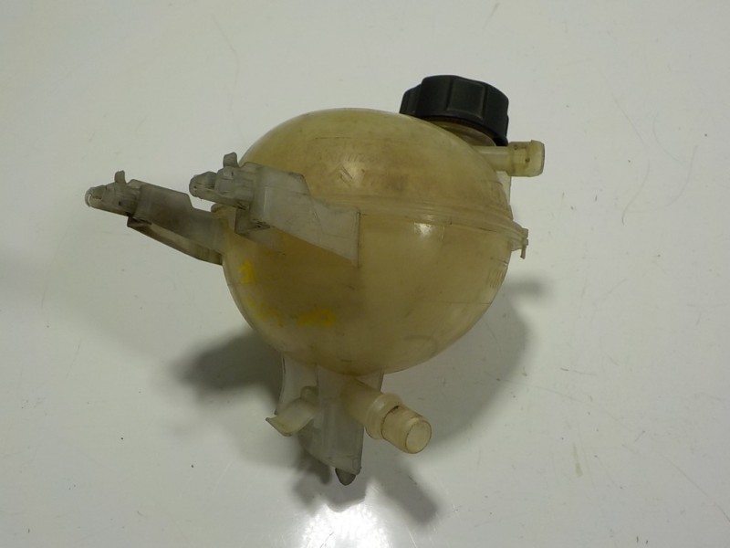 Recambio de deposito expansion para peugeot 2008 (--.2013) 1.6 blue-hdi fap referencia OEM IAM 9800777280 980077728002 