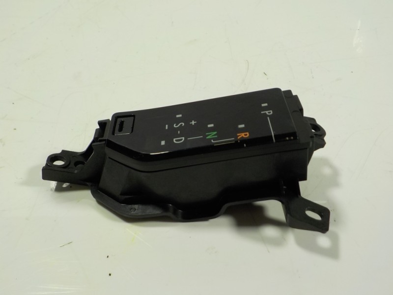 Recambio de modulo electronico para lexus nx 300h 2wd referencia OEM IAM 3597878040 76J742LHD 