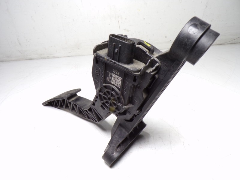 Recambio de potenciometro pedal para kia niro drive plug-in hybrid referencia OEM IAM 32700G2120 DH32726G2100 