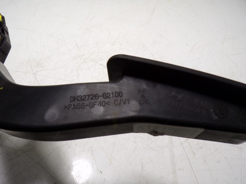 Recambio de potenciometro pedal para kia niro drive plug-in hybrid referencia OEM IAM 32700G2120 DH32726G2100 