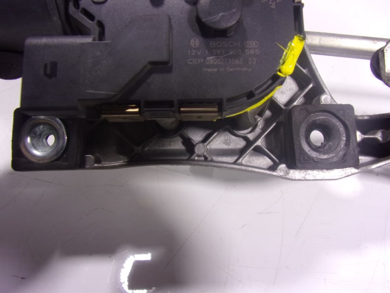 Recambio de motor limpia delantero para volvo c30 2.4 20v diesel referencia OEM IAM 31253518 1397220585 