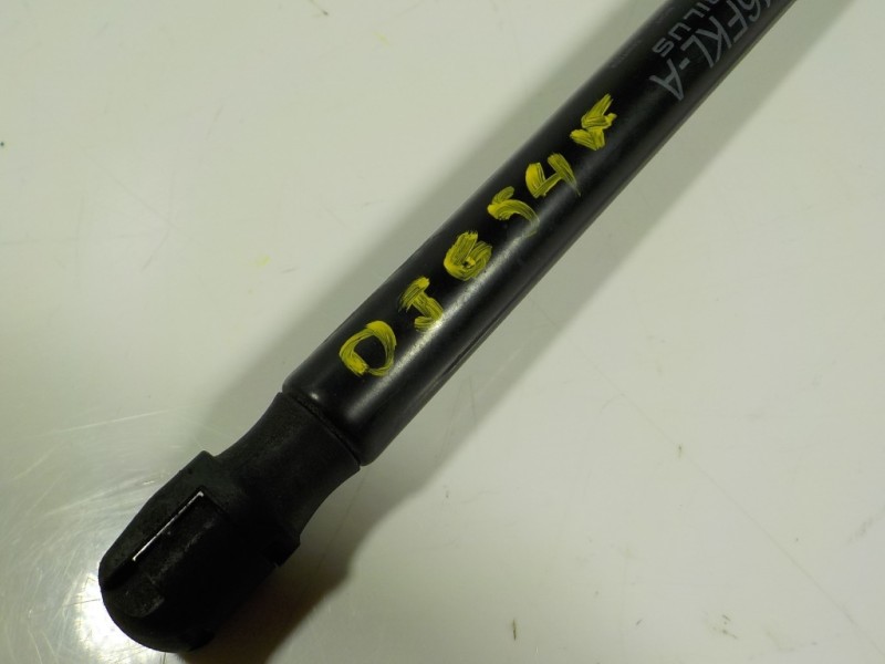 Recambio de amortiguador capot para bmw serie 2 gran tourer (f46) 218d referencia OEM IAM 51237348853  