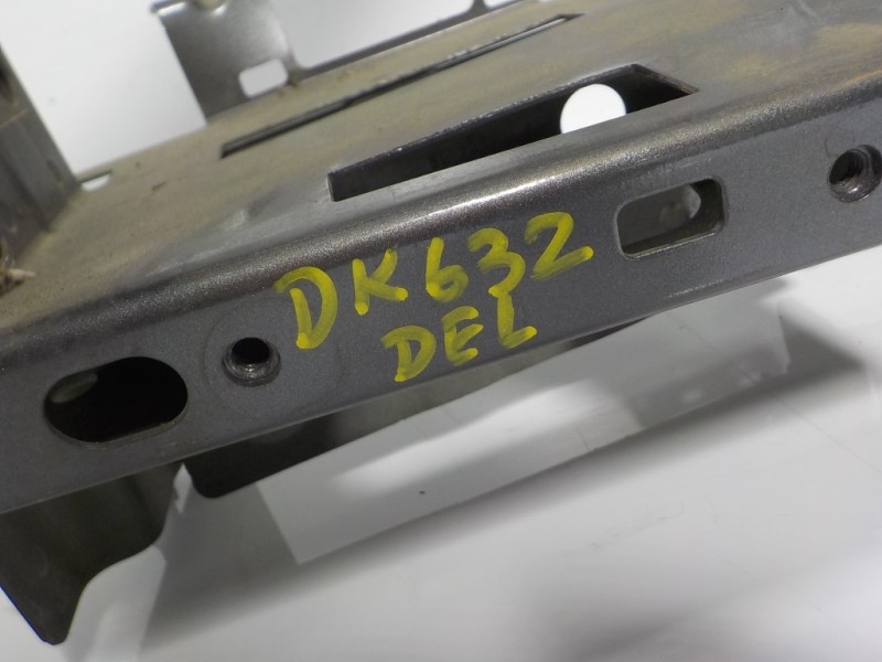 Recambio de frente delantero para land rover discovery sport 2.0 td4 cat referencia OEM IAM LR084656  