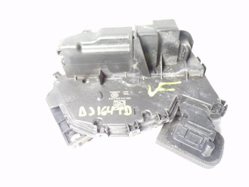 Recambio de cerradura puerta trasera derecha para seat ibiza (kj1) 1.0 referencia OEM IAM 5TA839016E A6E5TA839016E 