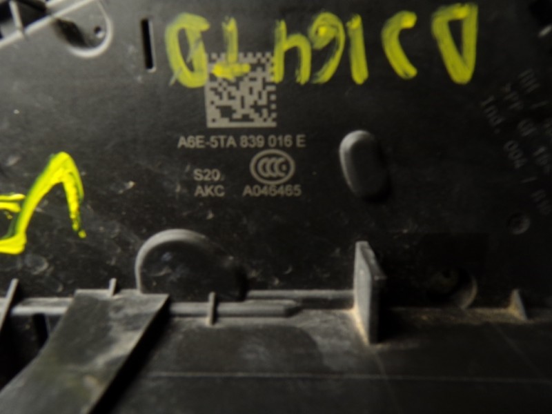 Recambio de cerradura puerta trasera derecha para seat ibiza (kj1) 1.0 referencia OEM IAM 5TA839016E A6E5TA839016E 