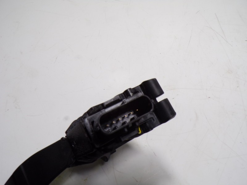 Recambio de potenciometro pedal para seat leon sportstourer (kl8) 2.0 tdi referencia OEM IAM 5Q1723503K 5Q1723503K 