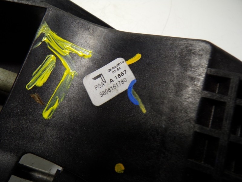 Recambio de palanca cambio para peugeot 2008 (--.2013) 1.6 blue-hdi fap referencia OEM IAM 9808161780 9808161780 