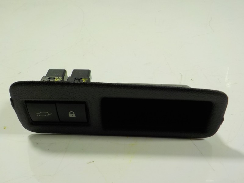 Recambio de modulo electronico para lexus nx 300h 2wd referencia OEM IAM 8493078020 F5861D162D 