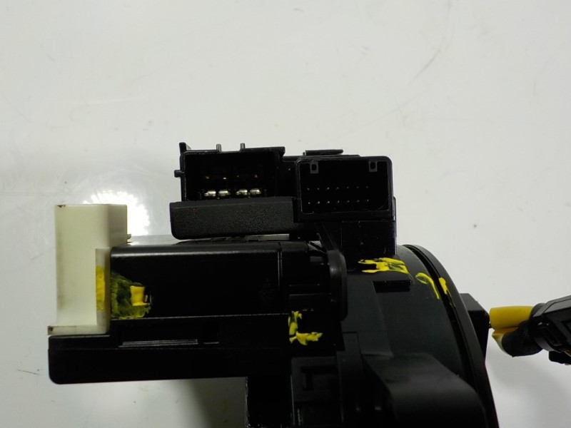 Recambio de anillo airbag para subaru xv (g5) executive plus referencia OEM IAM  83111FL22 