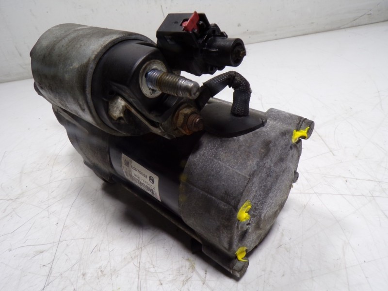 Recambio de motor arranque para opel astra k sports tourer business referencia OEM IAM  55570068 