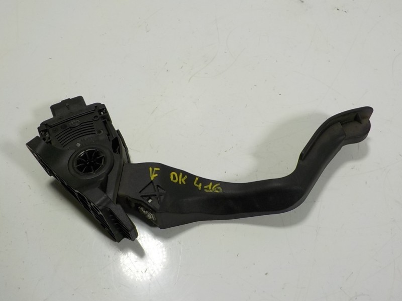 Recambio de potenciometro pedal para peugeot 2008 (--.2013) 1.6 blue-hdi fap referencia OEM IAM 1601CW 9671433780 