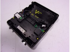 Recambio de piloto interior para land rover new discovery l462 3.0 d referencia OEM IAM  HJ32519A58A  2