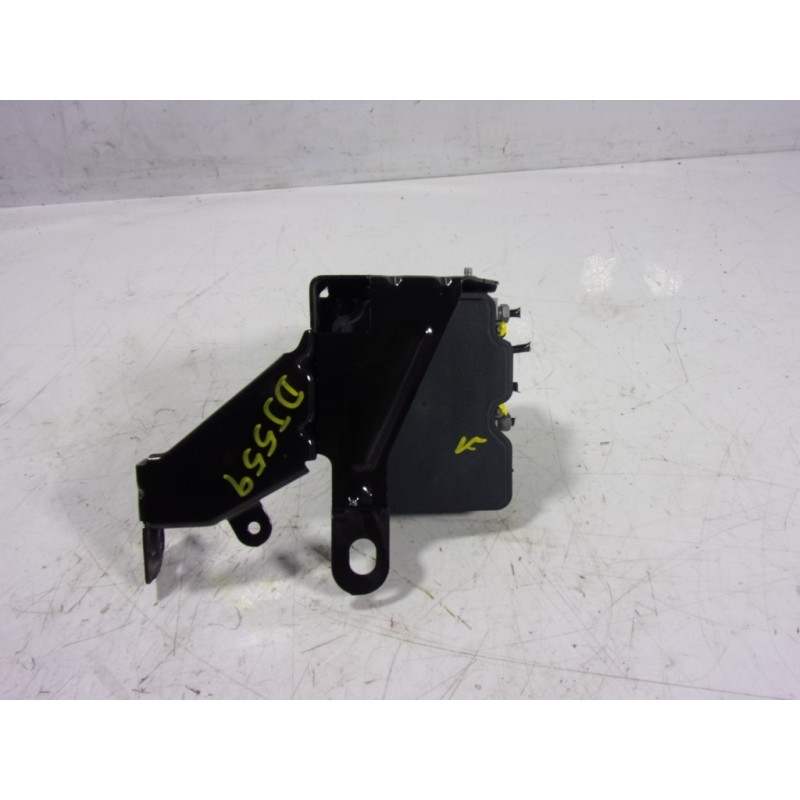 Recambio de abs para toyota proace referencia OEM IAM  9840461080 