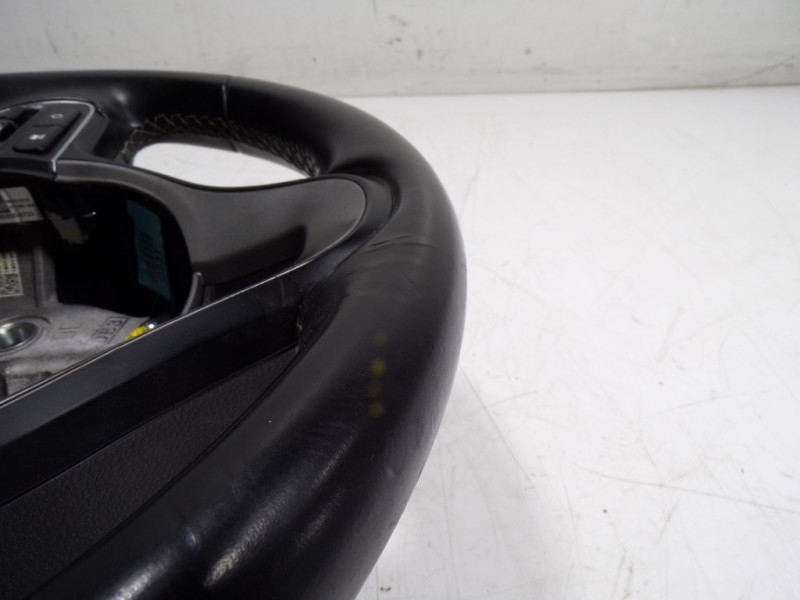 Recambio de volante para kia niro drive plug-in hybrid referencia OEM IAM 56111G5100SX1 1802080260 