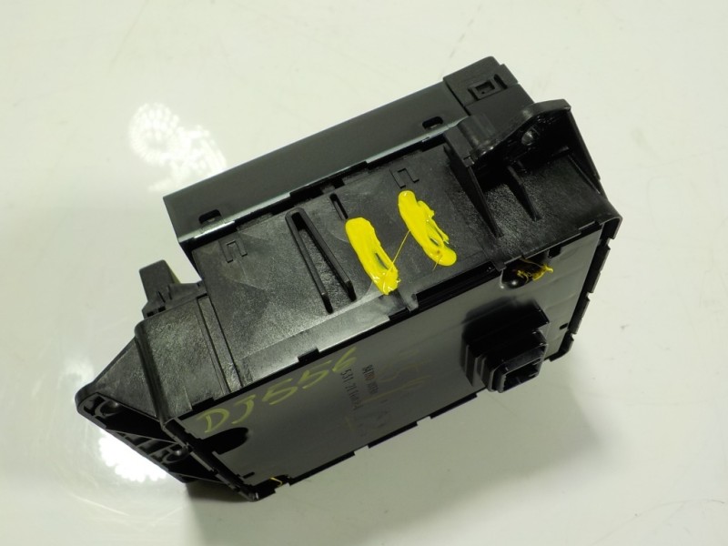 Recambio de mando multifuncion para lexus nx 300h 2wd referencia OEM IAM 8478078110 8478078110 