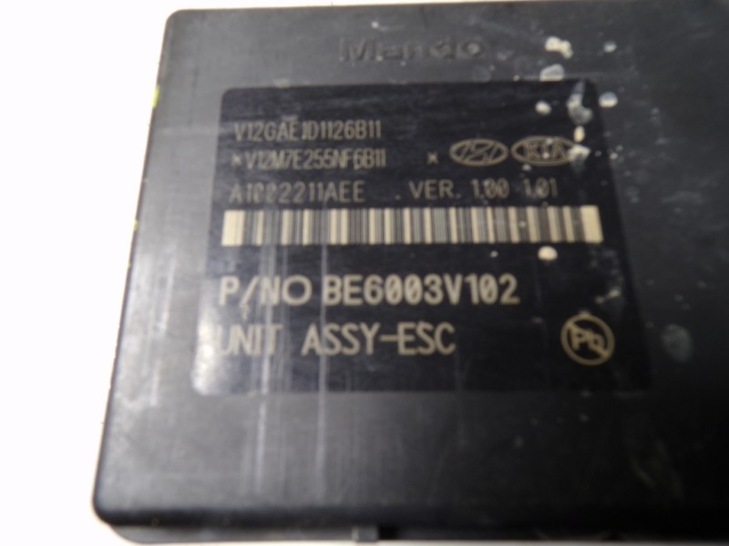 Recambio de abs para kia rio (yb) 1.2 cat referencia OEM IAM 58920H8200 58920H8200 