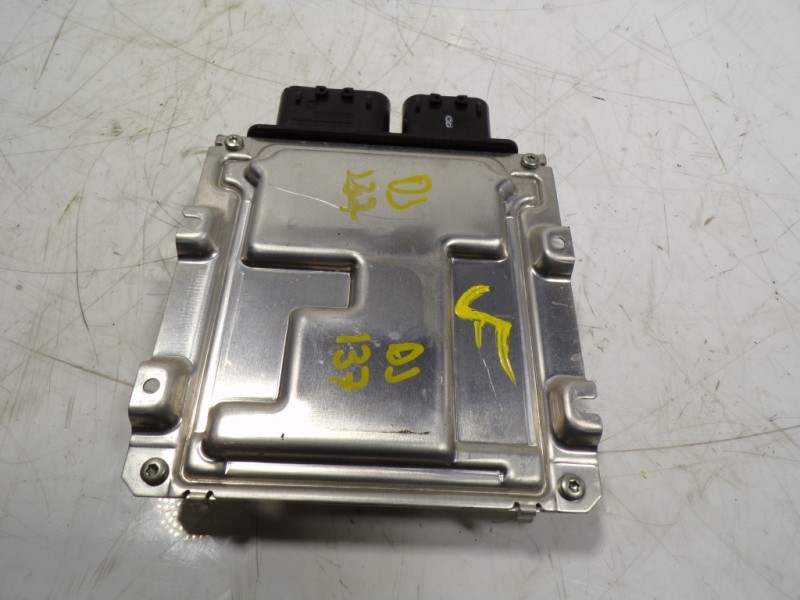 Recambio de centralita motor uce para kia rio (yb) 1.2 cat referencia OEM IAM 3911703381 3911703381 