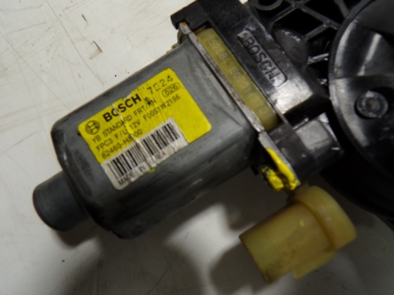 Recambio de elevalunas delantero derecho para kia rio (yb) 1.2 cat referencia OEM IAM 82402H8100 82460H8000 