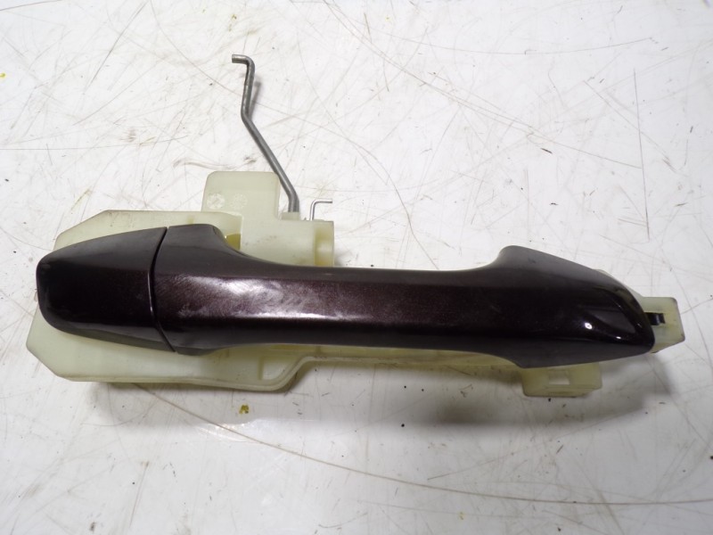 Recambio de maneta exterior delantera derecha para kia rio (yb) 1.2 cat referencia OEM IAM 82661H8000SEN  