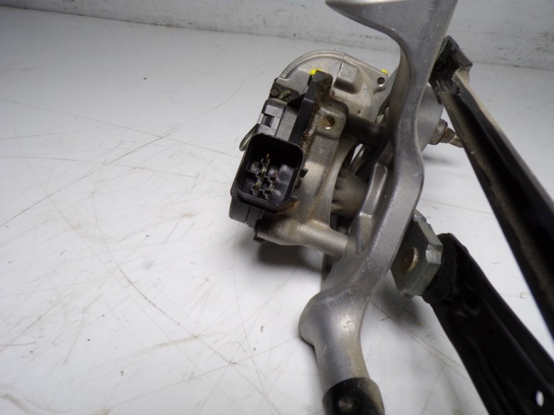 Recambio de motor limpia delantero para kia rio (yb) 1.2 cat referencia OEM IAM 98110C1950 98110C1950 035419390