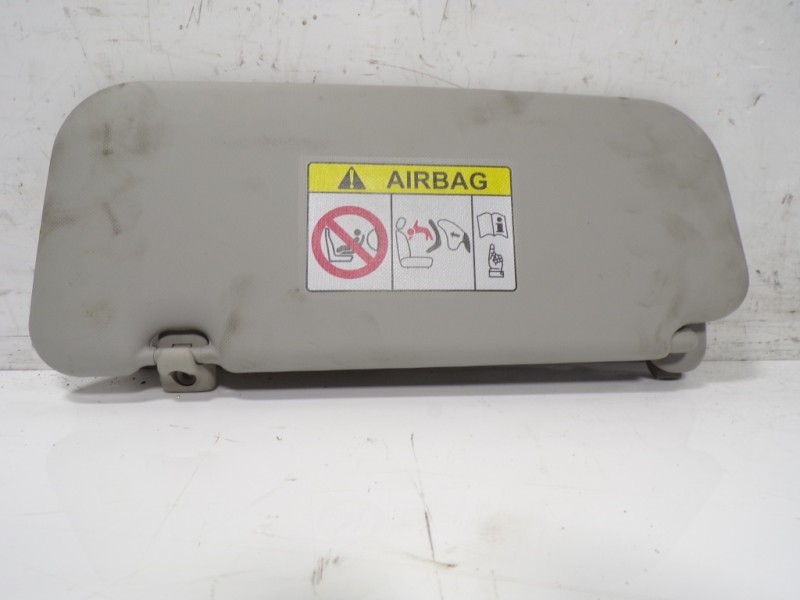 Recambio de parasol derecho para kia rio (yb) 1.2 cat referencia OEM IAM 85220H8060BF3  