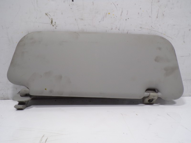 Recambio de parasol izquierdo para kia rio (yb) 1.2 cat referencia OEM IAM 85210H8060BF3  