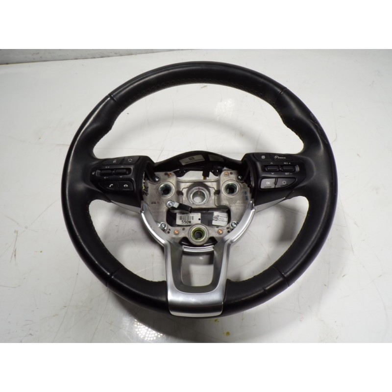 Recambio de volante para kia rio (yb) 1.2 cat referencia OEM IAM 56100H8550WK 170527024502 