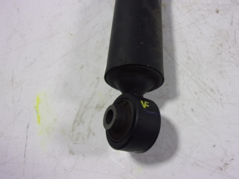 Recambio de amortiguador trasero izquierdo para lexus nx 300h 2wd referencia OEM IAM 4853078050 4853078050 