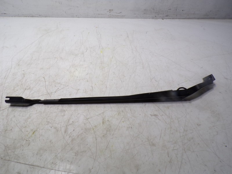 Recambio de brazo limpia delantero izquierdo para lexus nx 300h 2wd referencia OEM IAM 8522178050  