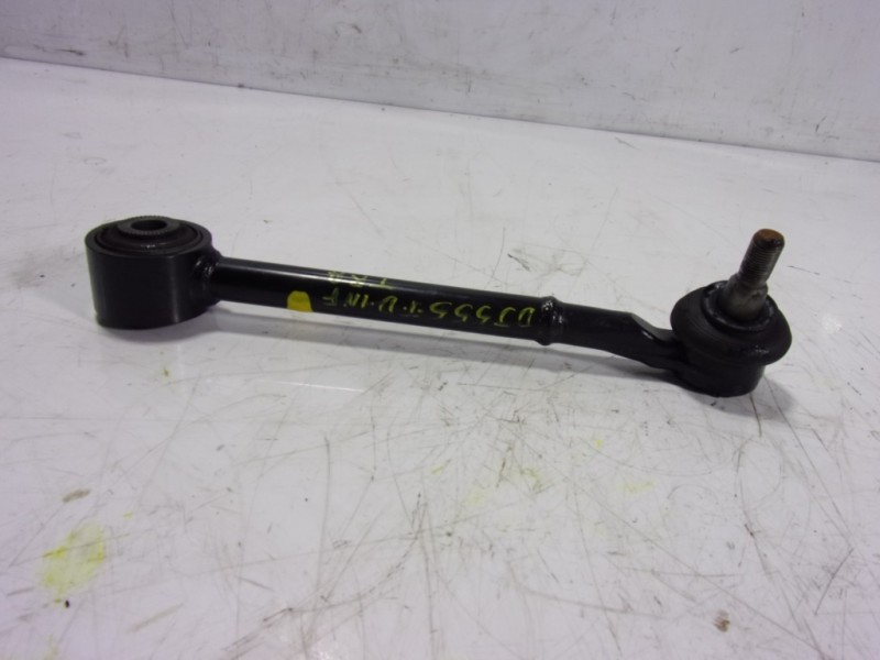Recambio de brazo suspension inferior trasero derecho para lexus nx 300h 2wd referencia OEM IAM 4871042030  