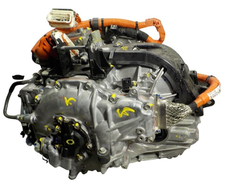 Recambio de caja cambios para lexus nx 300h 2wd referencia OEM IAM 3090078011  