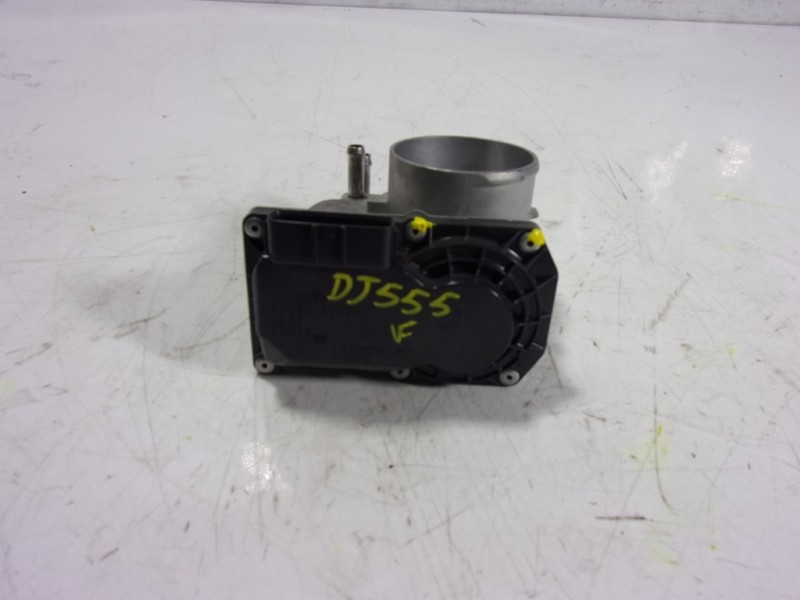 Recambio de caja mariposa para lexus nx 300h 2wd referencia OEM IAM 2203036020 2203036020 