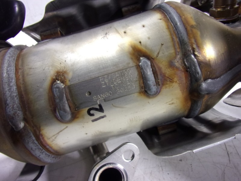 Recambio de catalizador para lexus nx 300h 2wd referencia OEM IAM 2505136420  