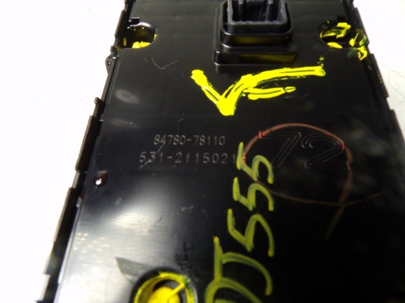 Recambio de mando multifuncion para lexus nx 300h 2wd referencia OEM IAM 8478078110 8478078110 