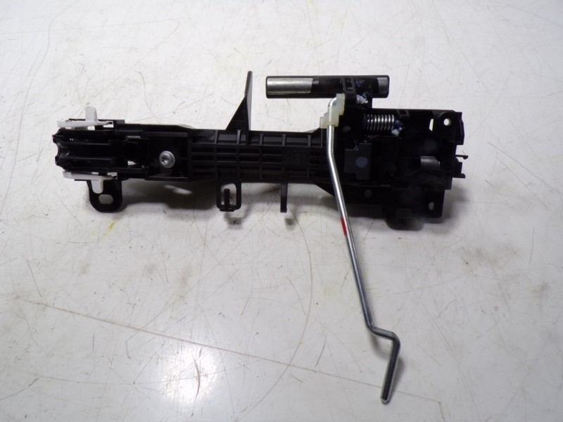 Recambio de maneta exterior delantera derecha para lexus nx 300h 2wd referencia OEM IAM 6921048110B2  