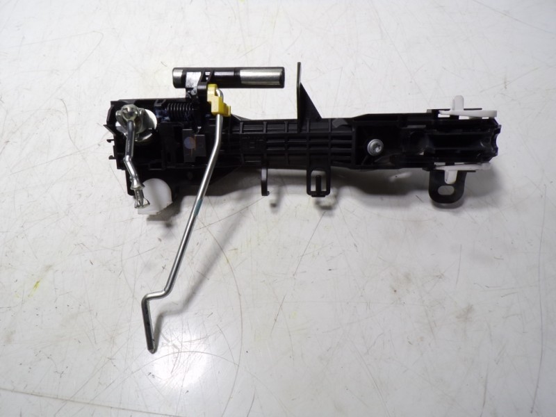 Recambio de maneta exterior delantera izquierda para lexus nx 300h 2wd referencia OEM IAM 6922048070B2  