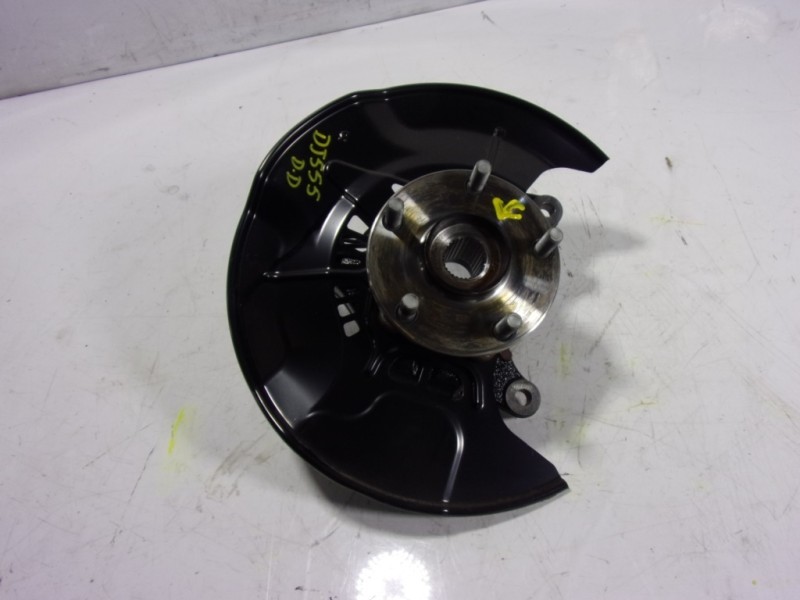 Recambio de mangueta delantera derecha para lexus nx 300h 2wd referencia OEM IAM 4321178010  