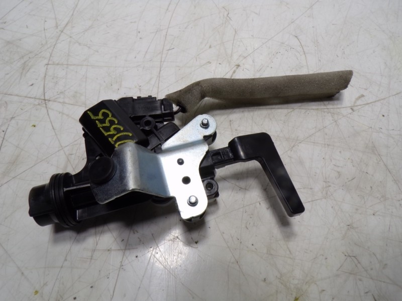 Recambio de modulo electronico para lexus nx 300h 2wd referencia OEM IAM 7703078010  