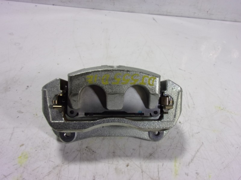 Recambio de pinza freno delantera izquierda para lexus nx 300h 2wd referencia OEM IAM 4775048110  