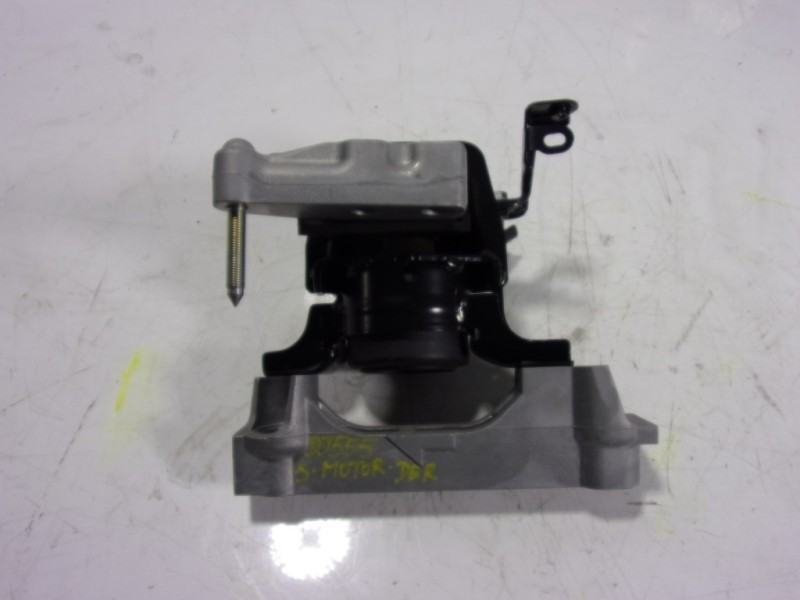 Recambio de soporte motor derecho para lexus nx 300h 2wd referencia OEM IAM 1230536090  